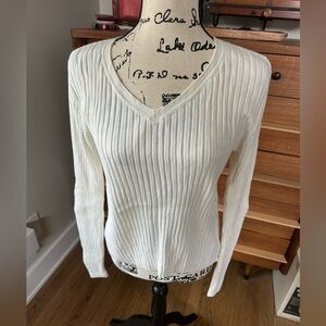 Vintage TH cream ribbed sweater with zipper on side. EUC